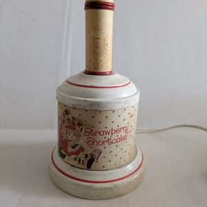 Vintage Strawberry Shortcake Lamp *Tested - Works*